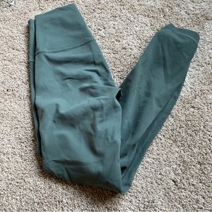 Lululemon Smoke Spruce Wunder Train High Rise Tight 25 Size 2